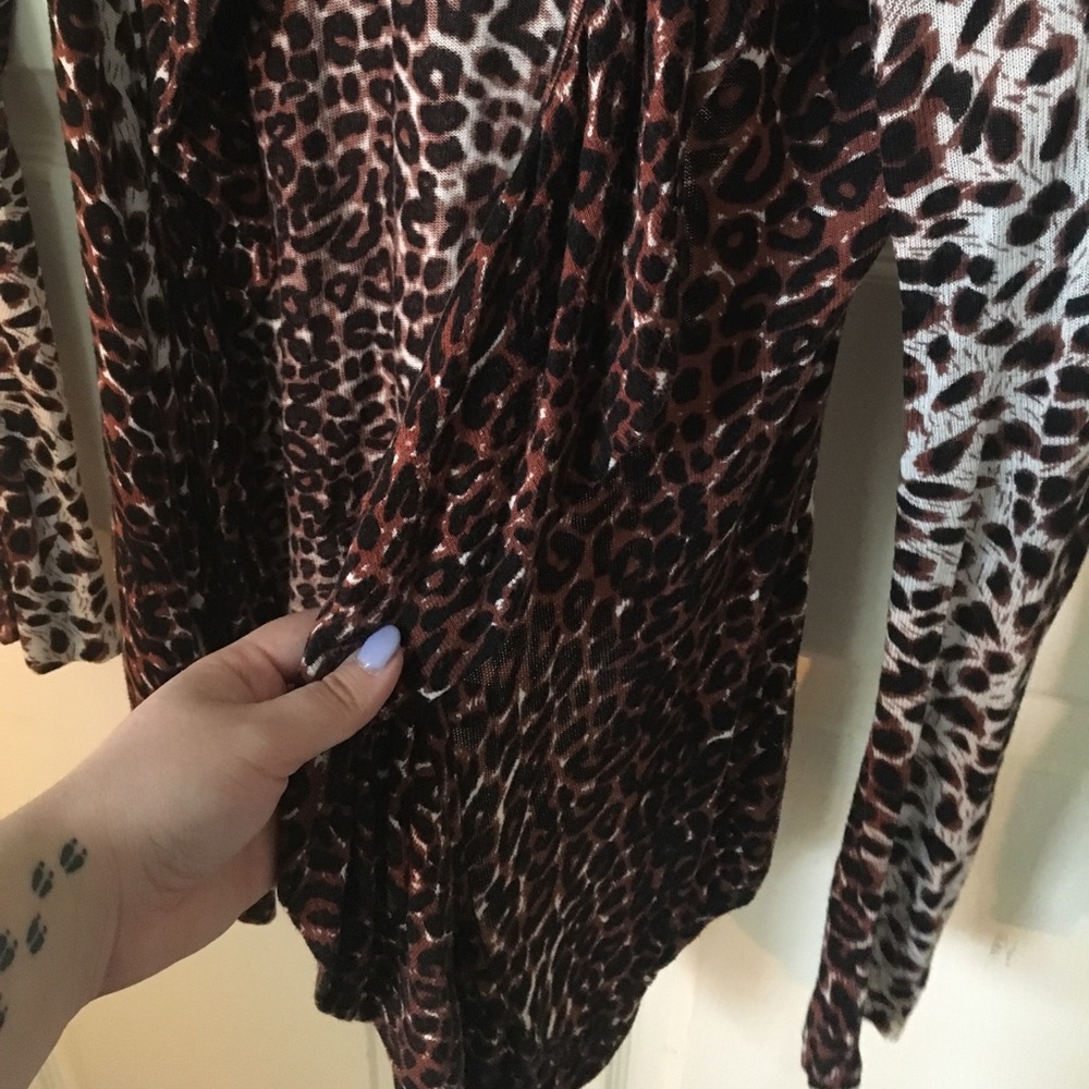 Cheetah Print Light Weight Sweater